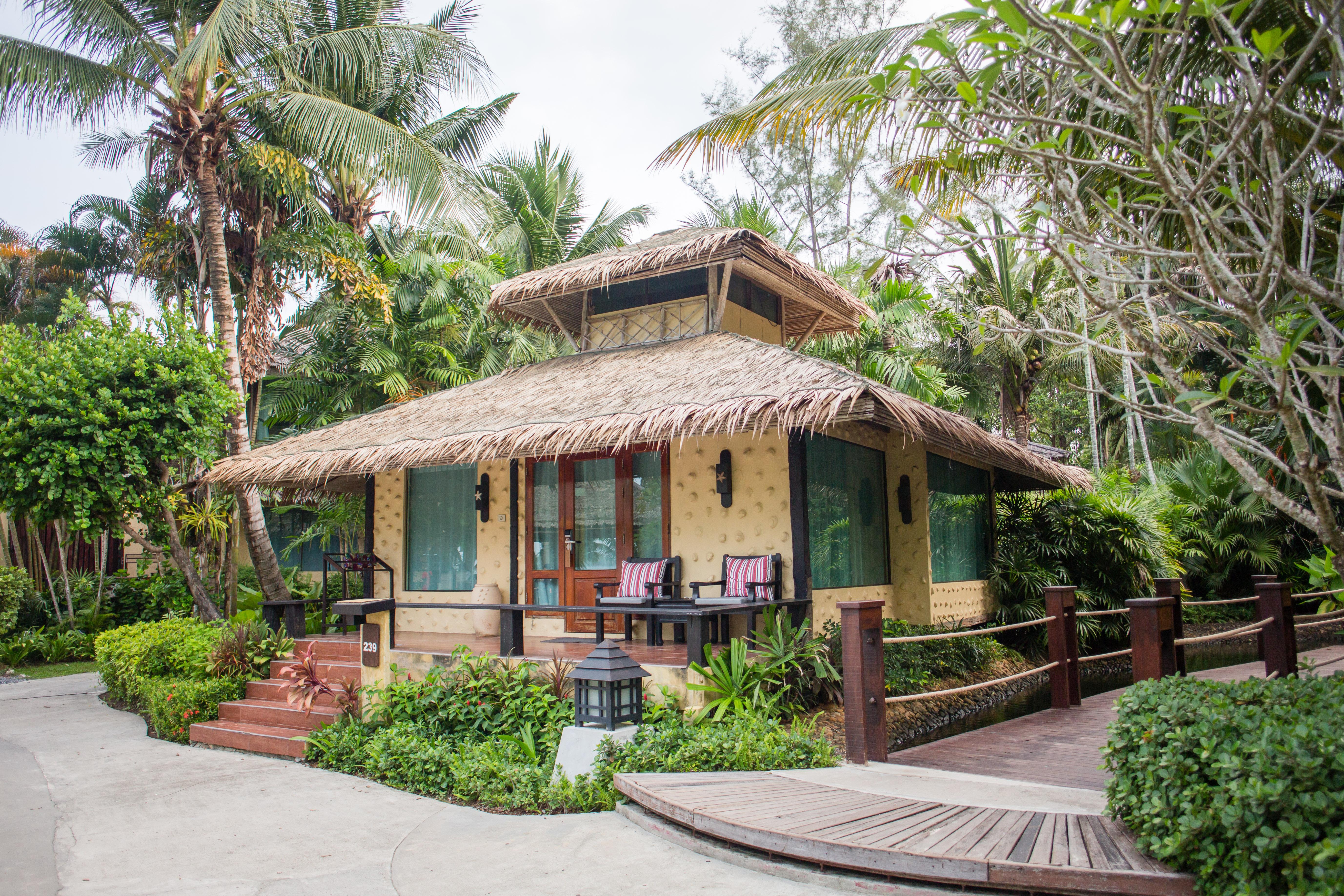 Centara Koh Chang Tropicana Resort Exterior photo