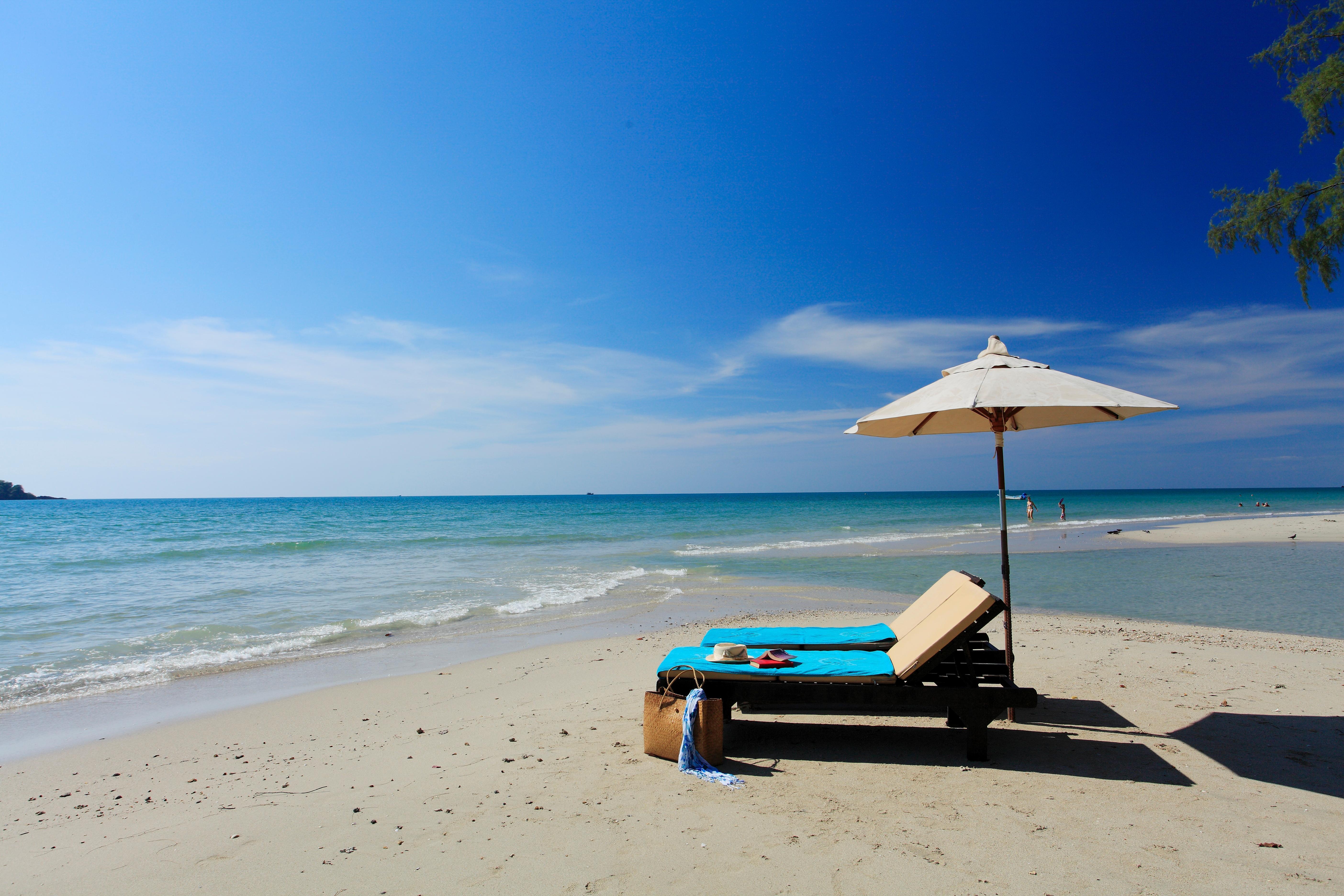 Centara Koh Chang Tropicana Resort Exterior photo