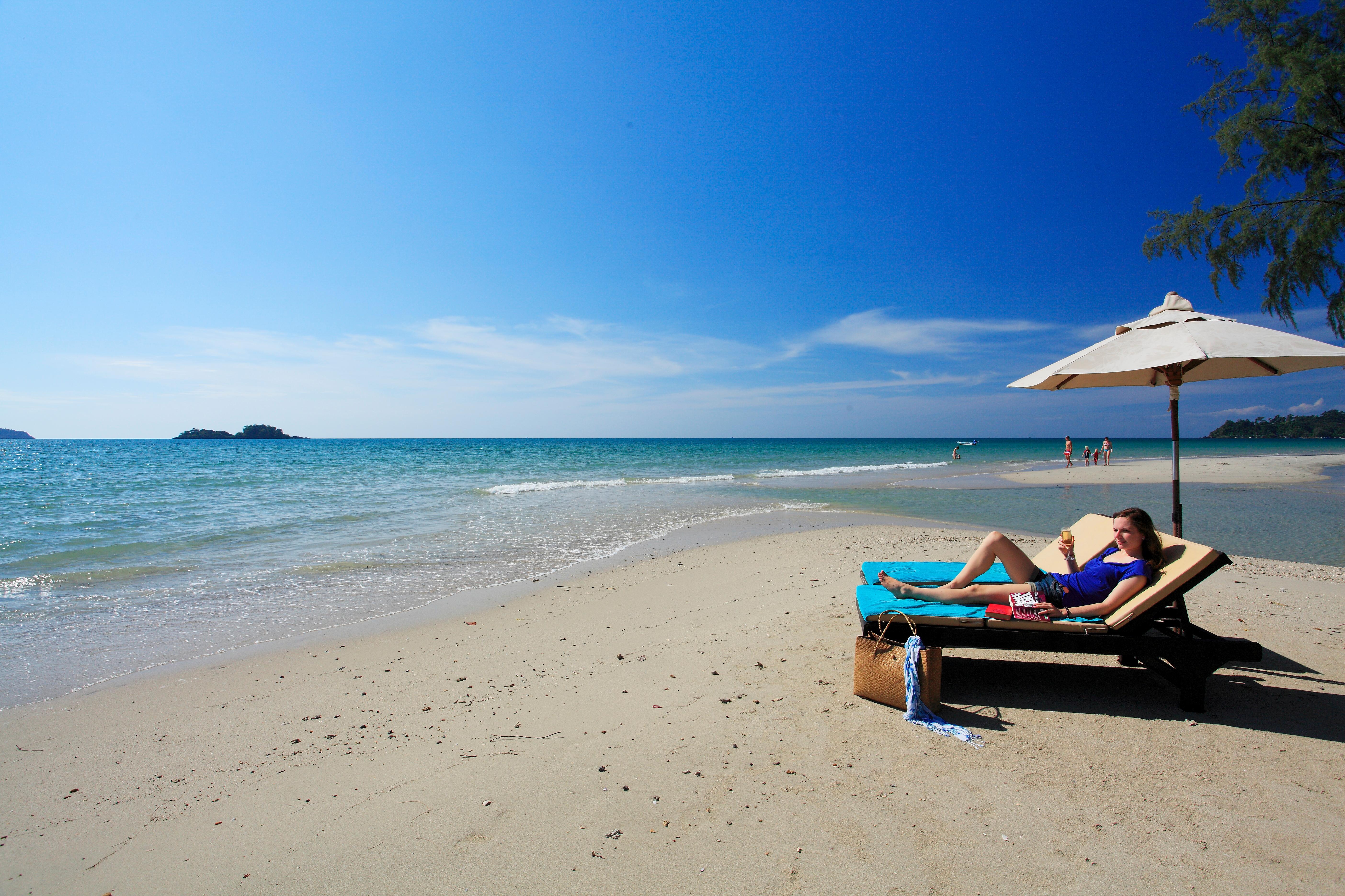 Centara Koh Chang Tropicana Resort Exterior photo